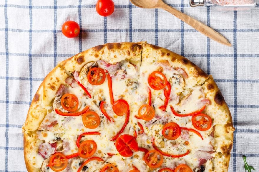 Pizzeria da Botticelli in Essen mit leckeres italienisches Essen und knusprige Pizza.